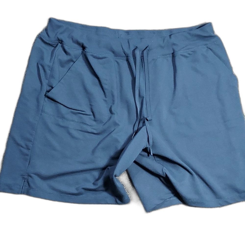 Athletic Navy Blue 3XL (22) Women's Shorts